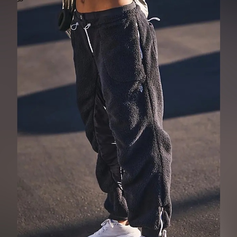 NWT Free People Sundown Fleece Pants